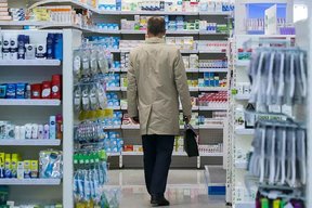 в россии закрылось более тысячи аптек